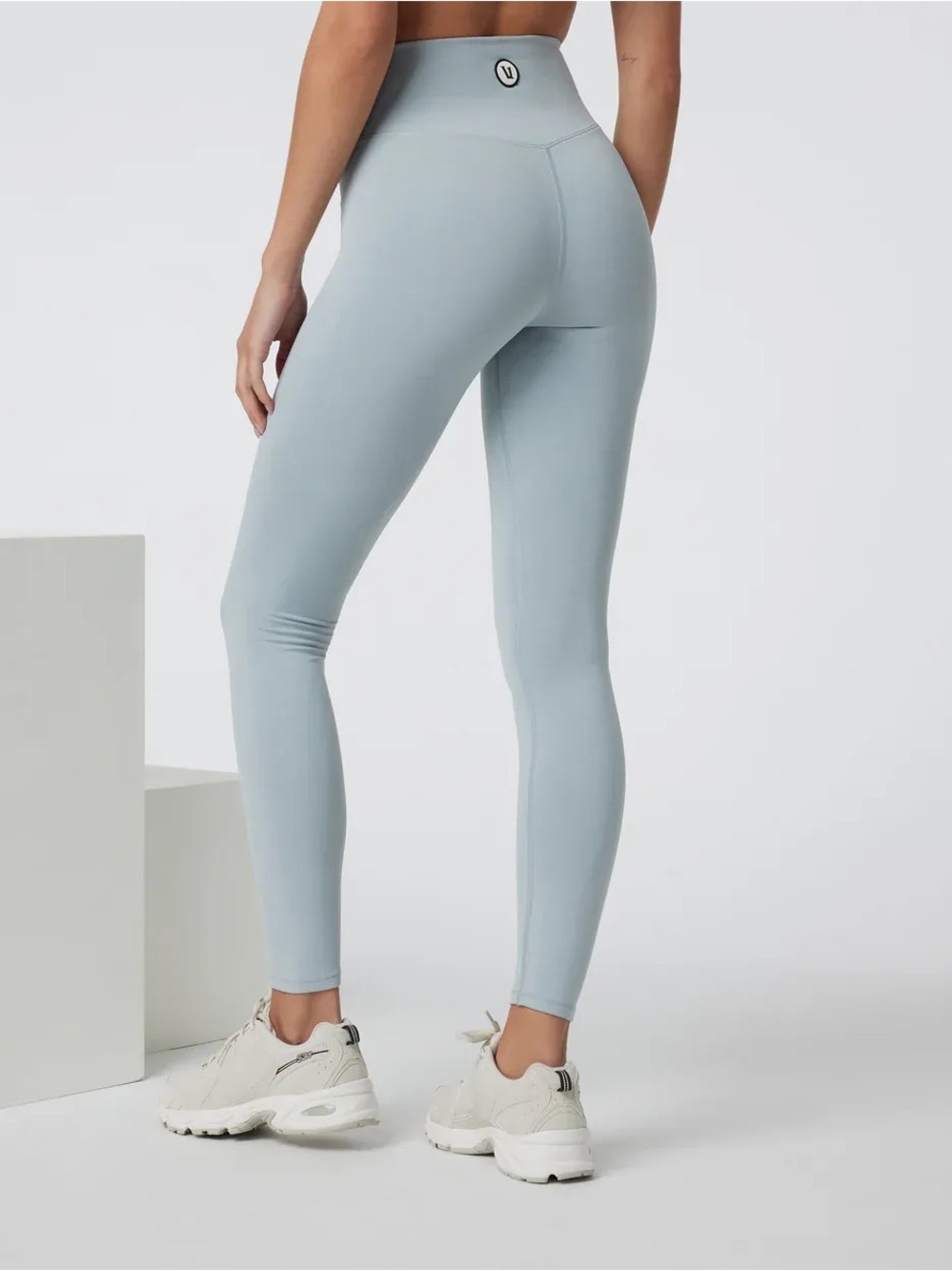 Vuori Chilled Out Leggings size L.